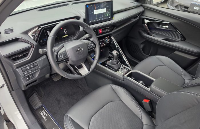 yaris cross 6